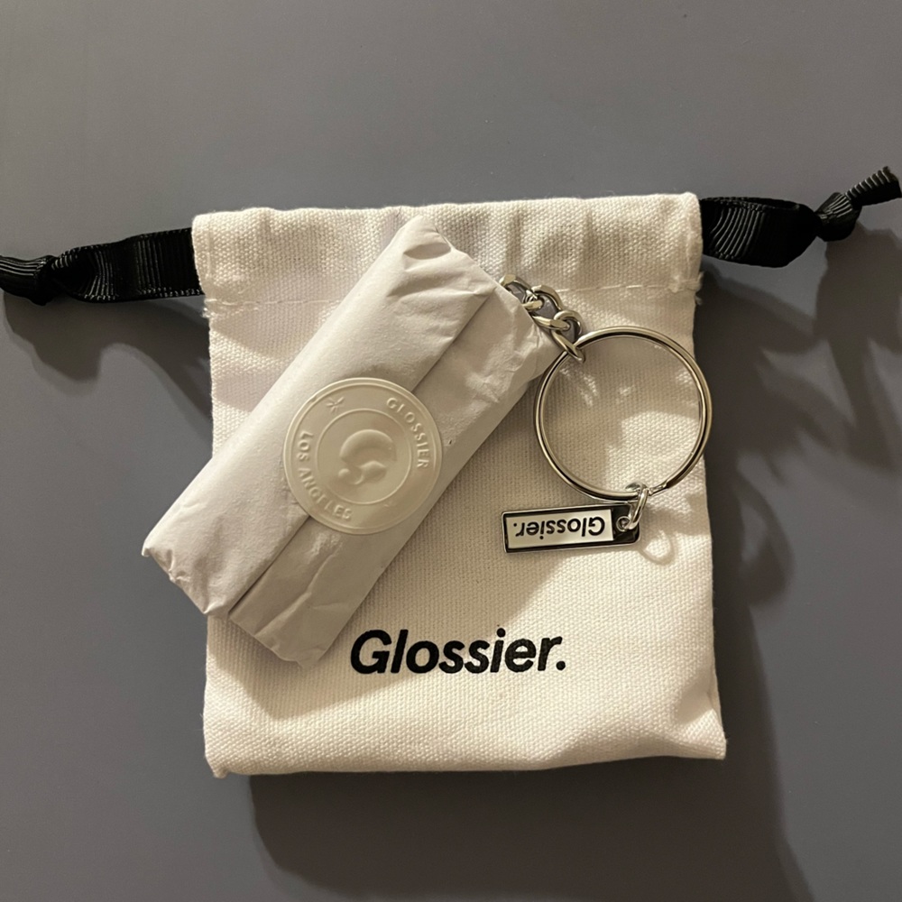 Glossier pink flip cell phone cute keychain - Picture 2 of 4